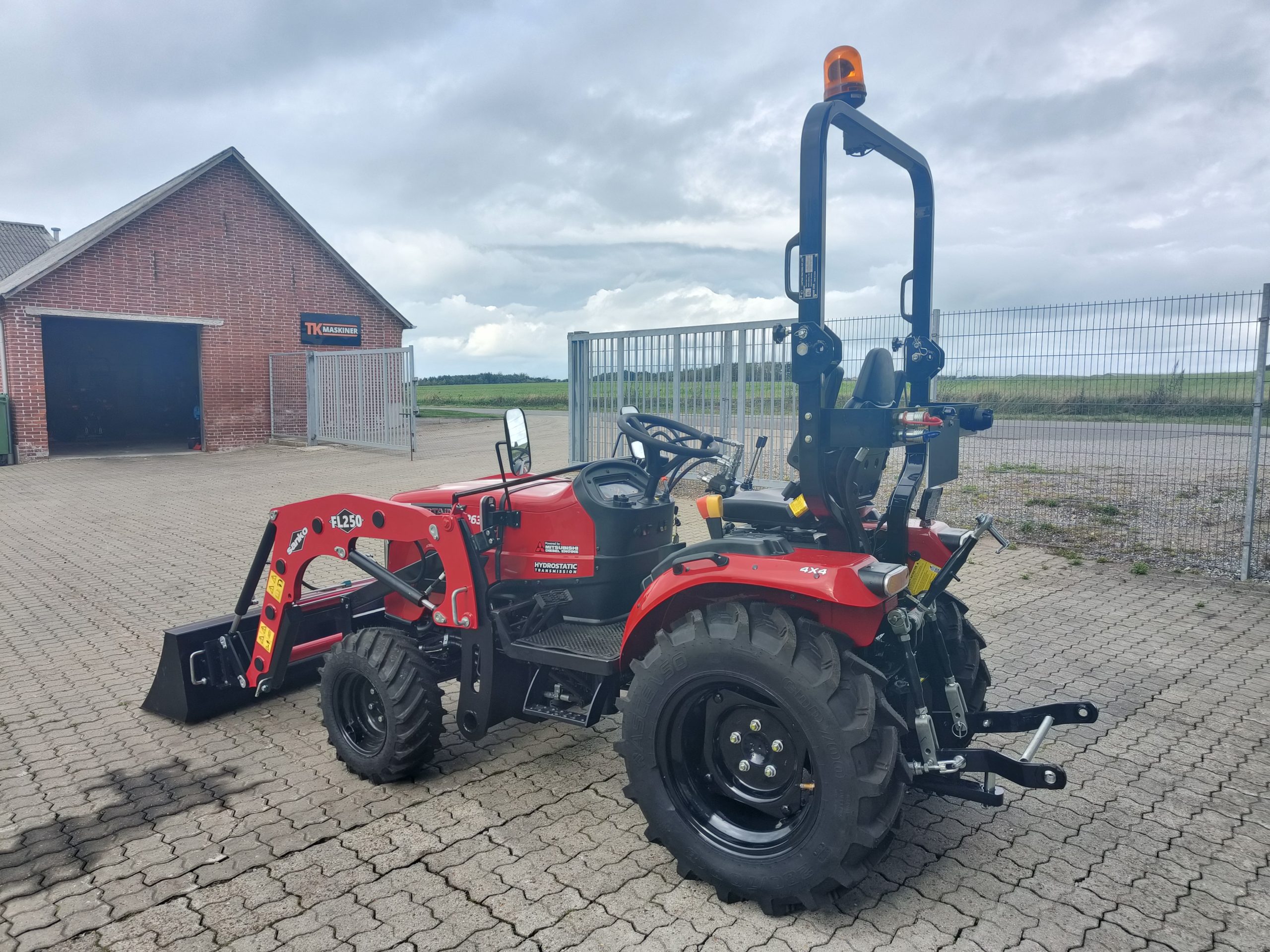 Captain 263+ hydrostat med Sanko frontlæsser - Billede 4